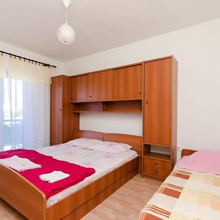 Apartments Rajka โลปาร์ ภายนอก รูปภาพ